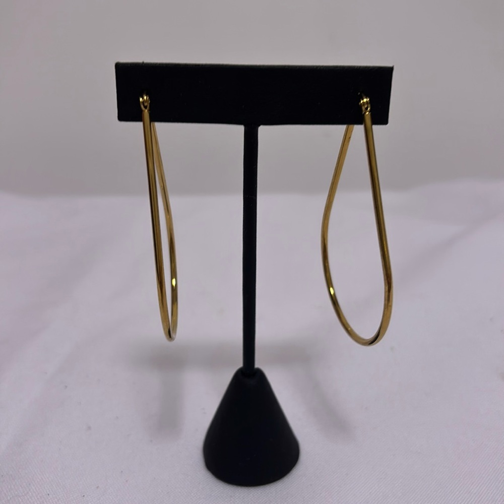 New Earrings gold